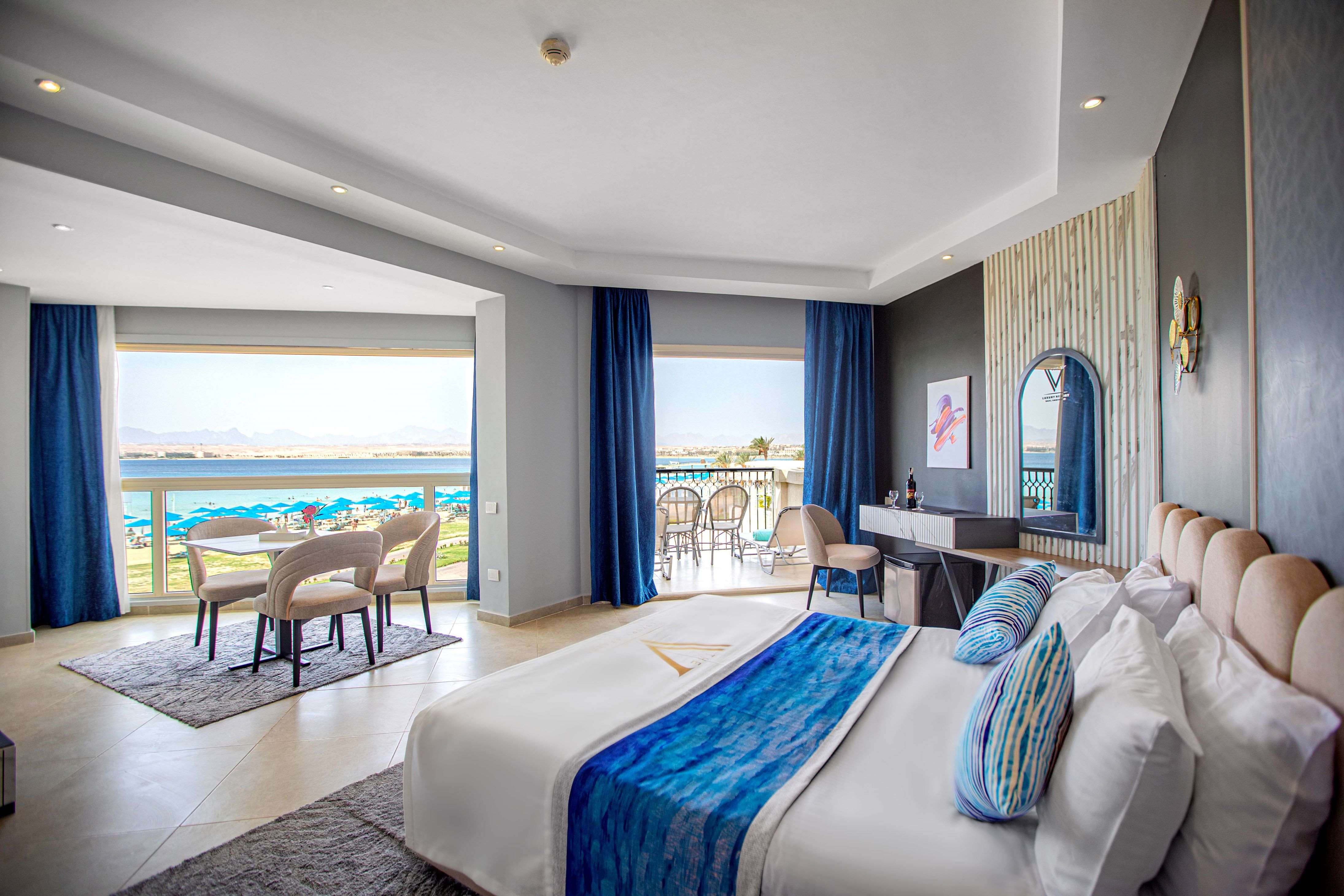 THE V Luxury Resort