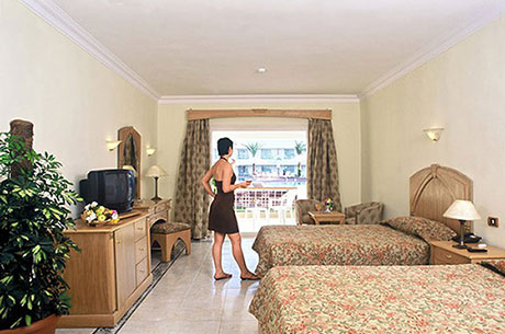 Hotel Viva Blue Resort & Diving, Ägypten, Sharm el Naga. Großes 8